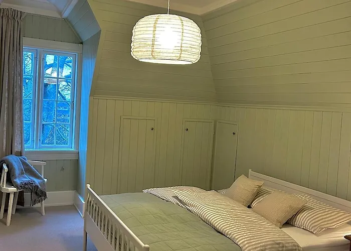 Historic With Large Garden Villaer