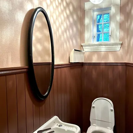 Historic With Large Garden Vila *